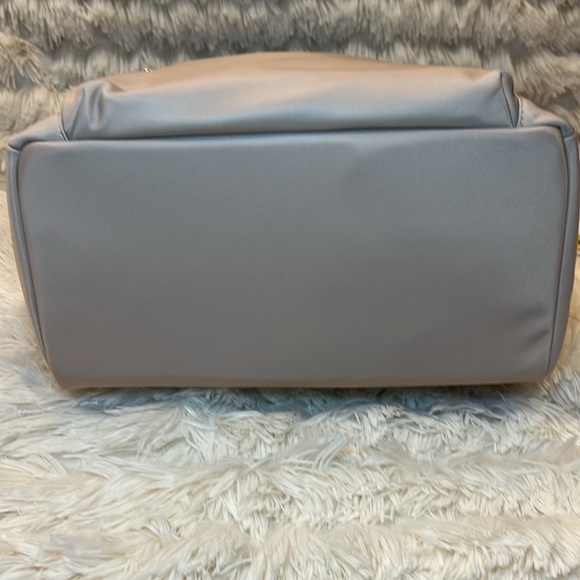 🎉Host Pick🎉Kate Spade Chelsea Large Nylon Warm Beige Backpack - Picture 7 of 15